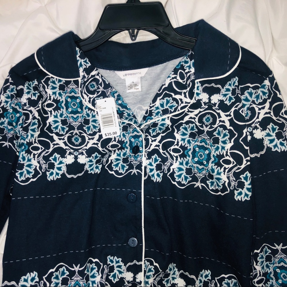 Adorable Patterned Pajamas - Picture 5 of 6